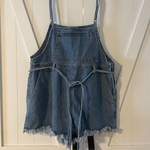 FOREVER 21 Contemporary Cutoff Denim Shortalls